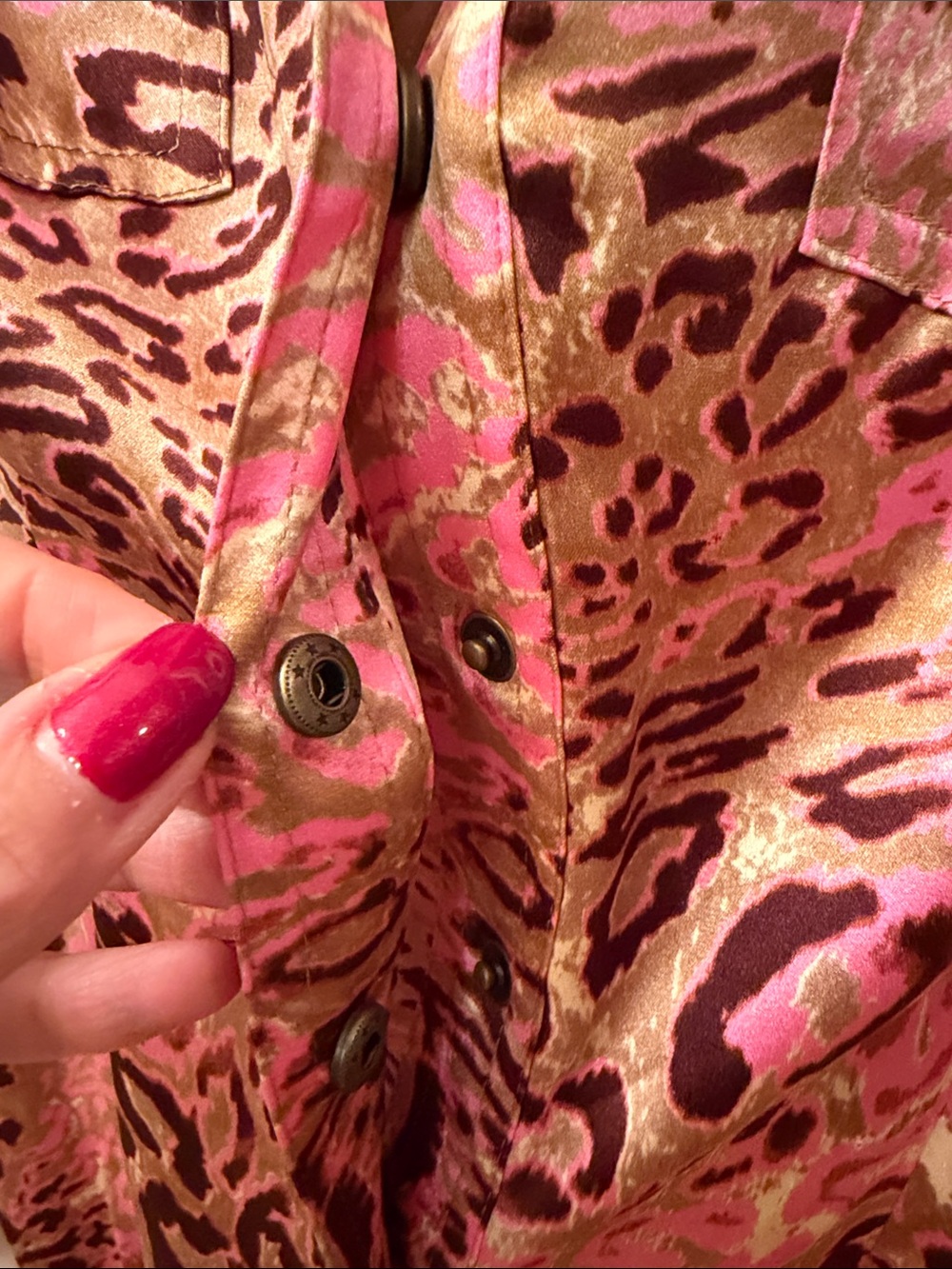 Cache silk Pink and Brown Animal Print Satin snap Button-Down Shirt - Picture 7 of 7